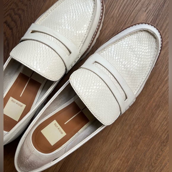 Dolce Vita Reptile Skin Effect Lug Sole Loafers - Picture 8 of 11